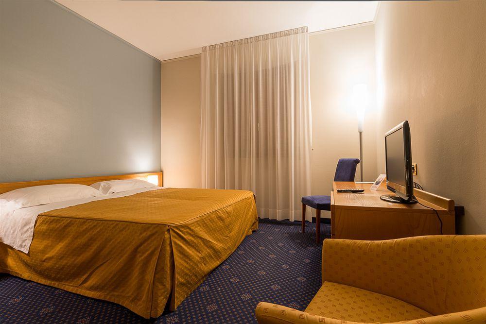 Hotel Terme Vittorio Veneto Ngoại thất bức ảnh