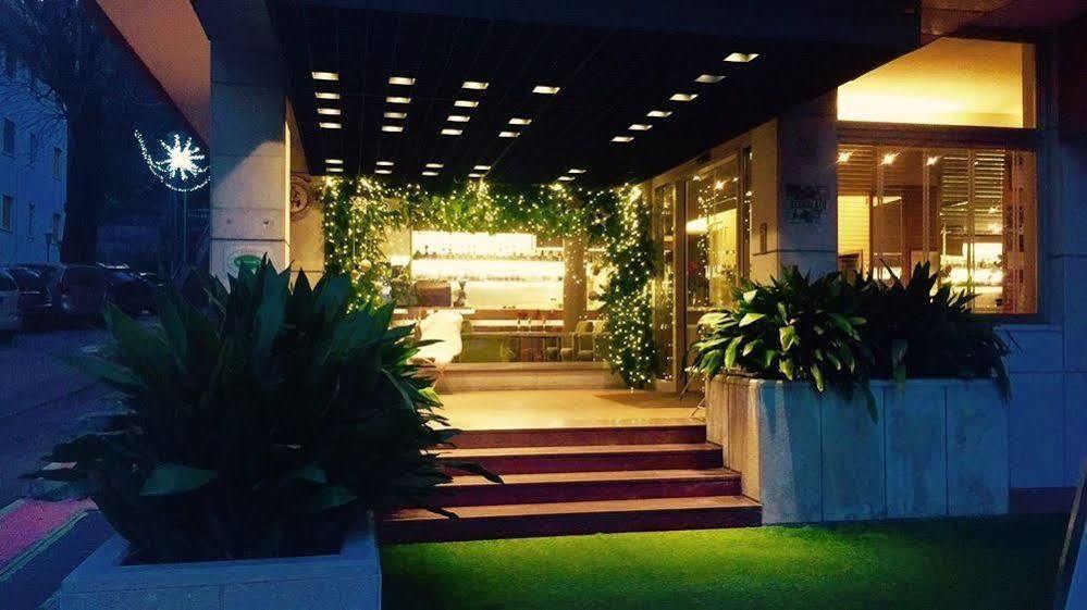 Hotel Terme Vittorio Veneto Ngoại thất bức ảnh